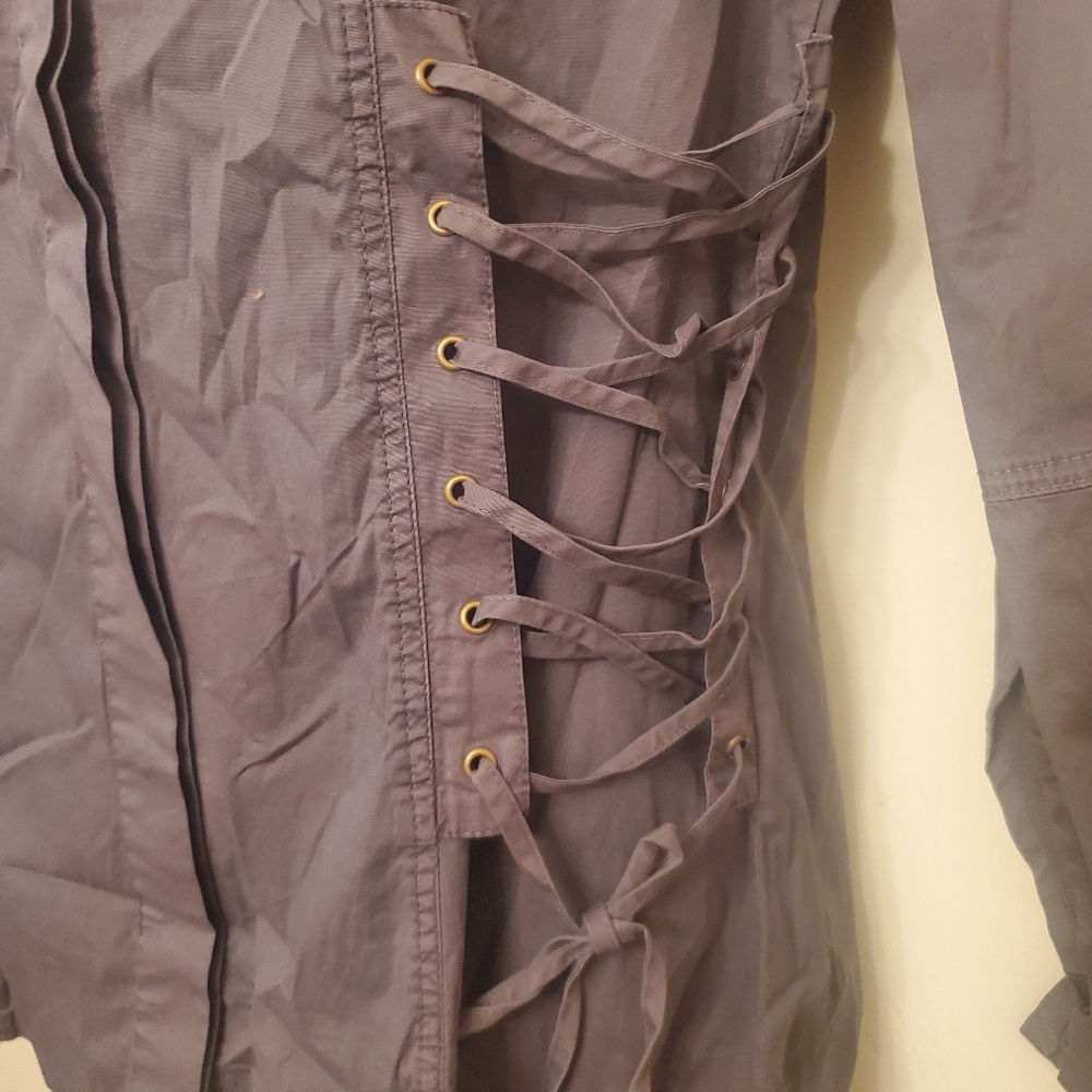 Top - Picture 3 of 3